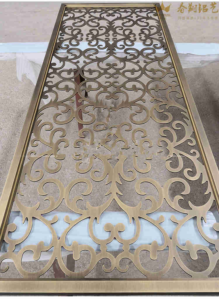 客廳屏風(圖9) 客廳屏風(圖9)